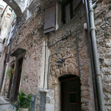 Appartamento Le Violette Dolceacqua Exterior photo